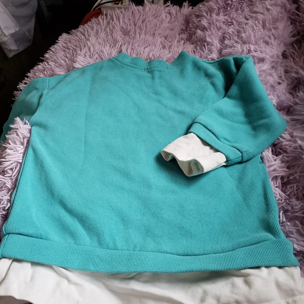 Sweatshirt Bundle (2 pcs.) - Picture 11 of 12